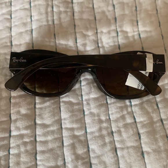 Ray-Ban sunglasses NEW tortoise shell frames - Picture 2 of 10